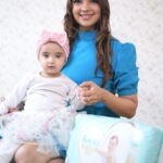 Pooja Banerjee Instagram – My Sana is always smiling and happy as a clam because she is surrounded by the 360 degree cottony softness of Pampers Premium Care. But don’t just go by what I say, instead, you should see it for yourself in this video, as she is the one who wears it all the time. These diapers are approved by mumma  of Sana and Sana. I’m sure your little one will do too. ❤️🧿 #PoojaBanerjii #SanaSSejwaal #MammaofSana #Pampers #babygirl #babiesofinstagram #NewMom #MomLife