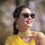 Pooja Banerjee Instagram – Hey 2023… Suprise Me.. Bless Me…  be Colourful…. HMU – @vglow_makeupandhair 

Jwellery by- @sonisapphire 

Shot by- @alessandraramosstudio 

Outfit by @labelkanupriya 

#PoojaBanerjii #2023 #BlessedMe