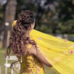 Pooja Banerjee Instagram – Hey 2023… Suprise Me.. Bless Me… be Colourful…. HMU – @vglow_makeupandhair
Jwellery by- @sonisapphire
Shot by- @alessandraramosstudio
Outfit by @labelkanupriya
#PoojaBanerjii #2023 #BlessedMe