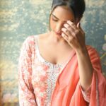 Pooja Banerjee Instagram - Favourite time of the year… #Navratri #DurgaPuja #PoojaBanerjii #NewMom #MomLife #MammaofSana New Delhi