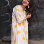 Pooja Banerjee Instagram - Hello Summer!!!! Outfit by @between_m_e styled by @nidhikurda #PoojaBanerjii #Summers #YellowMellow perfect hair colour by @jeanclaudeolivierindia