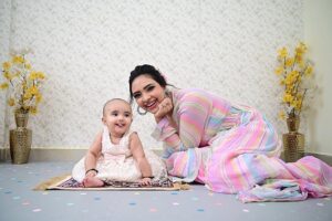 Pooja Banerjee Instagram - My baby @sanassejwaal Annaprashan.. a Bengali ceremony where Mama (uncle) serves the first solid food to the baby. @sanassejwaal was extremely excited for her first meal ❤️🧿 #HappyBaby #HappyMom #NewMom #MomLife #Annaprashan #mukhebhaat  #MammaOfSana #SanaSSejwaal #PoojaBanerjii