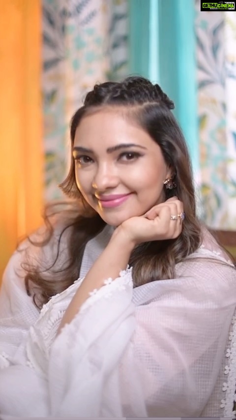 Pooja Banerjee Instagram - #ReelingItOnARainyDay comfy clothing by @roze.india HMU BY @umasmakeoverunisexsalonandspa #SalwarSuit #Reels #PoojaBanerjii #NewMom #MommyLife #reelsinstagram #reelitfeelit Mumbai, Maharashtra