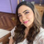 Pooja Banerjee Instagram - Just… felt good , might delete later… Selfie after long.. #PoojaBanerjii #Selfie #ShootMode #SetLife HMU BY @jhanvimehta_mua_