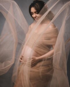 Pooja Banerjee Instagram - Can’t believe when I was shooting for this picture, YOU were just 10 days away from your arrival!!! YOU already have given me all YOUR love, YOU understand me and have been a beautiful Child during my entire pregnancy and I know YOU will be a beautiful person in and out ❤️🧿 
Pic by @subisamuel 
Styled by @anusoru @nidhikurda 
Make up by @sachinmakeupartist1 
Hair by @hairbydrishya 

.

.
.
#pregnancyshoot #poojabanerjee #sandeepsejwal #subisamuel #readytopop #readytopopmamas #MommyToBe #PregnancyFashion #BlueMermaid  #BabyPoo