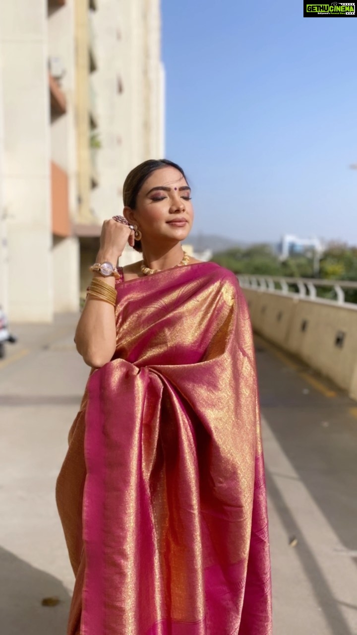 Pooja Banerjee - 53.2K Likes - Most Liked Instagram Photos