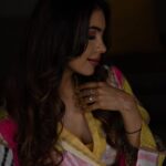 Pooja Banerjee Instagram - Great start to my birthday… #boozybuttons #PoojaBanerjee #BirthdayGirl #BlueMermaid #preggers #preggolife #MomToBe