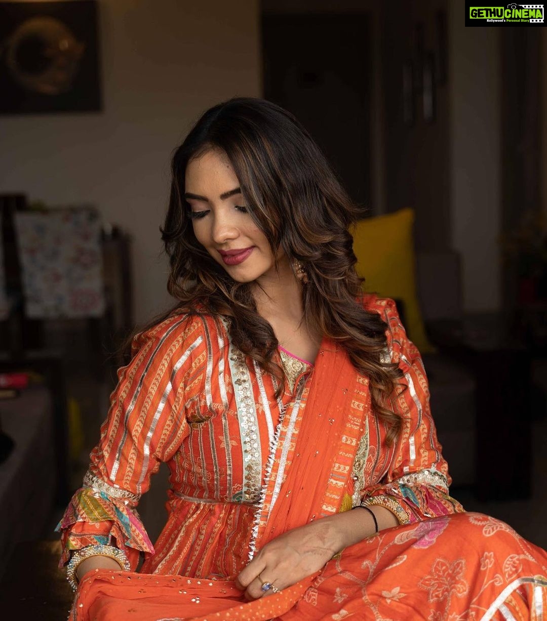 Pooja Banerjee - 47.7K Likes - Most Liked Instagram Photos