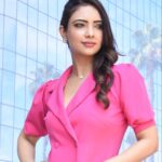 Pooja Banerjee Instagram - Boss Gurl in Pink… cause Pink is not just a colour , it’s An Attitude Too … #PihuKapoor #BadeAchheLagteHain2 #PoojaBanerjii #PihuSavageKapoor @sonytvofficial @muktadhond @shreya_nehal @sacorina