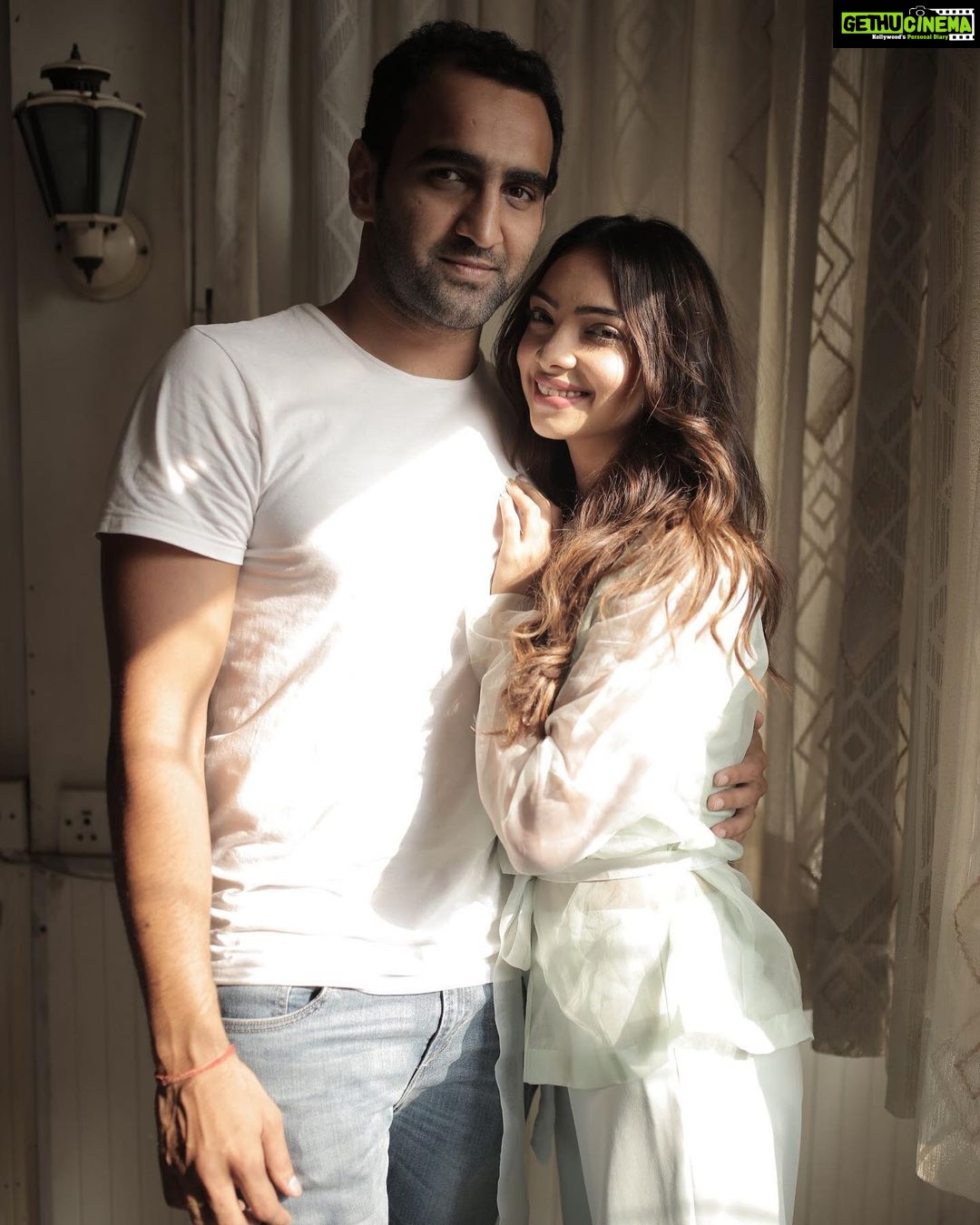 Pooja Banerjee Instagram - Happy Anniversary love @sandeepsejwal Out of the Blues, Bandra