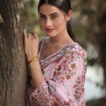 Prabh Grewal Instagram – ਸਾਨੂੰ ਟੇਢਾ-ਟੇਢਾ ਤੱਕਦੀ ਤੂੰ ❣️
