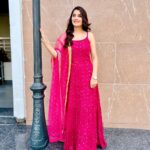 Prabh Grewal Instagram – 𝓢𝓹𝓪𝓻𝓴𝓵𝓮! 💫✨
𝔂𝓸𝓾 𝓵𝓸𝓸𝓴 𝓯𝓪𝓫𝓾𝓵𝓸𝓾𝓼 💖
#festivalseason #festivaloutfit
👗 @aadbygs