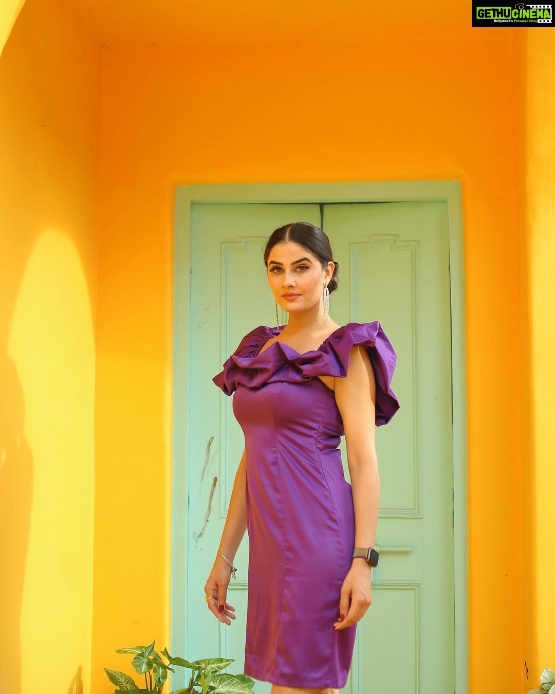 Prabh Grewal Instagram - 𝓑𝓮 𝓵𝓲𝓴𝓮 𝓼𝓾𝓷, 𝓪𝓷𝓭 𝓼𝓱𝓲𝓷𝓮 𝓪𝓵𝓸𝓷𝓮 💫✨💜