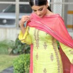 Prabh Grewal Instagram - 🌼🌸🍋 Suit by: 👗 @faizah.in