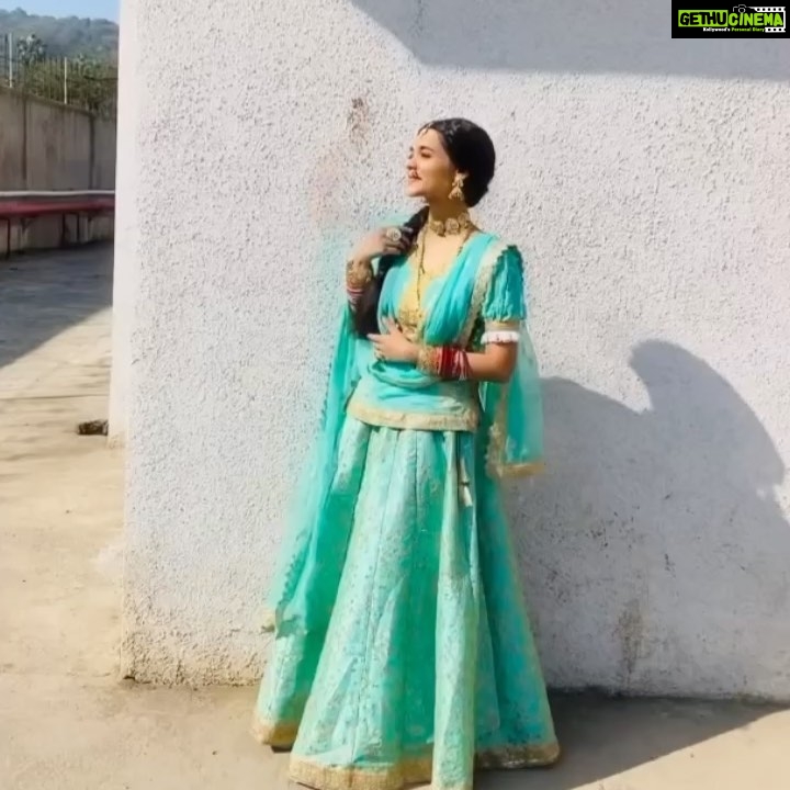 Pranali Rathod Instagram - Le akhaan rakhle girvi Deevani hai yeh teri Churake tujhse nazarein Tujhe dekha karengeđź’• #kyunuthedilchhodaaye #radha
