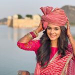 Pranali Rathod Instagram - Jaane re, jaane man jaane hai rang Rang gulabi hai preet ro💕 Jaipur, Rajasthan