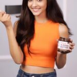 Pranali Rathod Instagram - #ad Spoonful of heaven 🫶🏼🫶🏼 I love the super creamy combination of indulgent chocolate and California Almonds in @pintolapeanutbutter Almond Butter range! Rich in flavour and high in antioxidants, it’s a nutrient dense food you ought to try! So, step into the healthy heaven and order from Pintola now! ☺