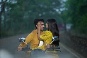 Pranali Rathod Instagram - Guess what’s coming tomorrow…
#yrkkh #yehrishtakyakehlatahai #abhira