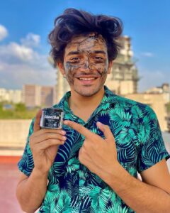 Pravisht Mishra Instagram - #diwaligiveawayalert 
Diwali vibes still lasts💫
Celebrating with one of my favourite skincare brand in town 😍  @deyga_organics 

Would you like to win 2K worth of products ?? 

How to win ? 

1) Follow 
@deyga_organics & @deygafarm 🌿

2) Drop a comment on what's your favourite from @deyga_organics 

3) Tag your friends in comment section to run an extra mile to win. 

Super, you are done & 3 winners will be announced on *November 13* & the products will be knocking your doorstep ! 
.
.
#pravishtmishra #skincare #choosepurechoosedeyga #pravi #love #happy #chancetowin #favourite