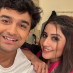 Pravisht Mishra Instagram - Can we be friends ??😜 . #bannichowhomedelivery #reelinstagram #explore #explorepage #newreel #pravist #charmie #starplus #reelsvideo