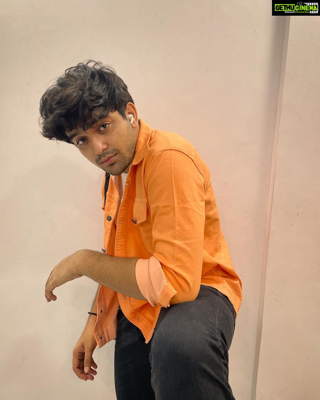 Pravisht Mishra Instagram - Kesariya tera!