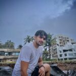 Pravisht Mishra Instagram - Dekhu main tujhe ya dekhu kudrat ke nazaare!!
