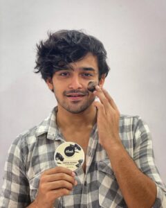 Pravisht Mishra Instagram - It's always @vilvah_  for me when it comes to skincare, charcoal is my favorite ingredients. It not only makes skin soft and smooth helps to remove all dirt and impurities as well. And the healthy glow is all yours⚡✨

#vilvah #skincare #pravishtmishra
