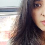 Preethi Asrani Instagram - मनday moods! 🕊️🌼🌈