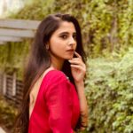Preethi Asrani Instagram - Rêvasser ♥️🦢 . . Outfit : @romaneecontirs ✨