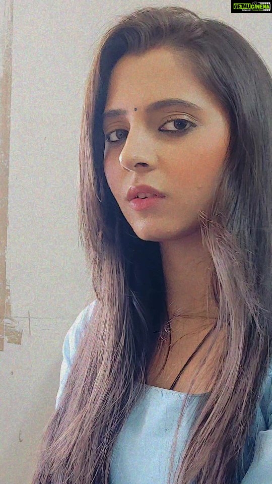 Preethi Asrani Instagram - Mujhe suit nahi karta🤷 #justforfun #inbetweenshots🎬 #reelitfeelit