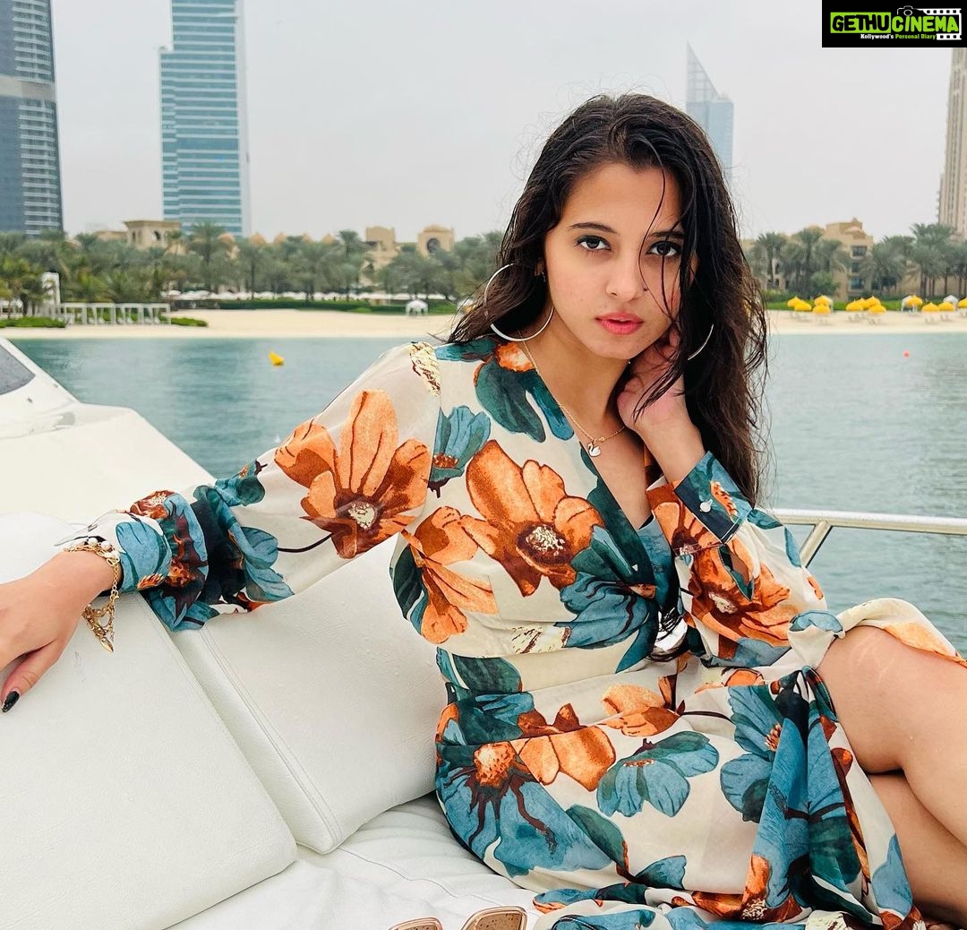 Preethi Asrani Instagram - Stuck in that blurry day! 🦋☁️ #dubaidiaries