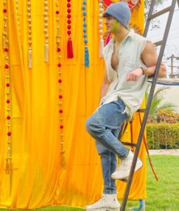 Priyank Sharma Instagram - Happy Holi 🌈 📸 : @jatin.16