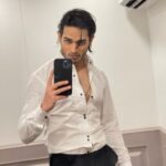 Priyank Sharma Instagram – I can’t wait till I get you on the floor, good looking !
Make up : @brushtler_makeup 
Styled by : @__snehasharma___