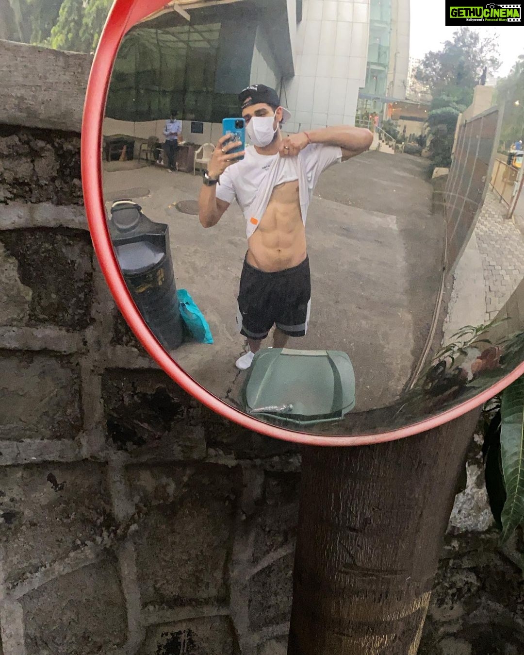 Priyank Sharma - 64.9K Likes - Flexing the ‘overrated’