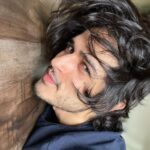 Priyank Sharma Instagram - Ek dum berojgar !