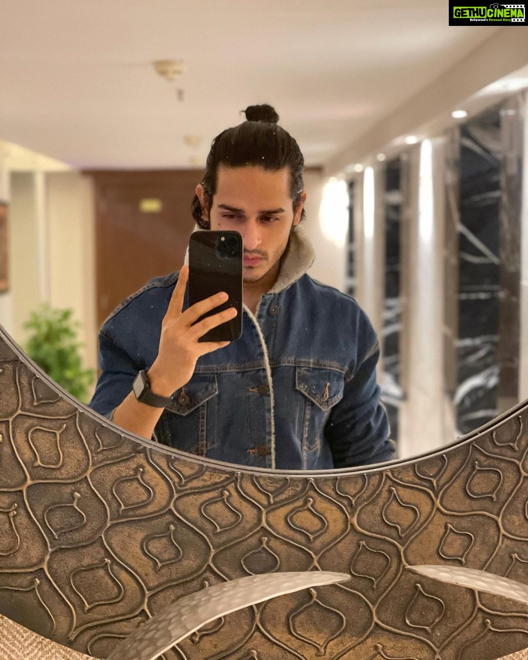 Priyank Sharma - 60.9K Likes -