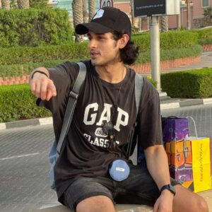 Priyank Sharma Instagram - Hello fraands
