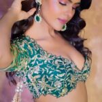 Priyanka Chahar Choudhary Instagram – Aur?? ♥️

Stylist: @roshni0819
Outfit: @guldavari_one
Video: @vinaylolam_ 
Makeup: @makeupbyrishabk 
Hair: @nat_chava 
HMU agency: @tapnrise 
Team: @greenlight__media 

#priyankachaharchoudhary