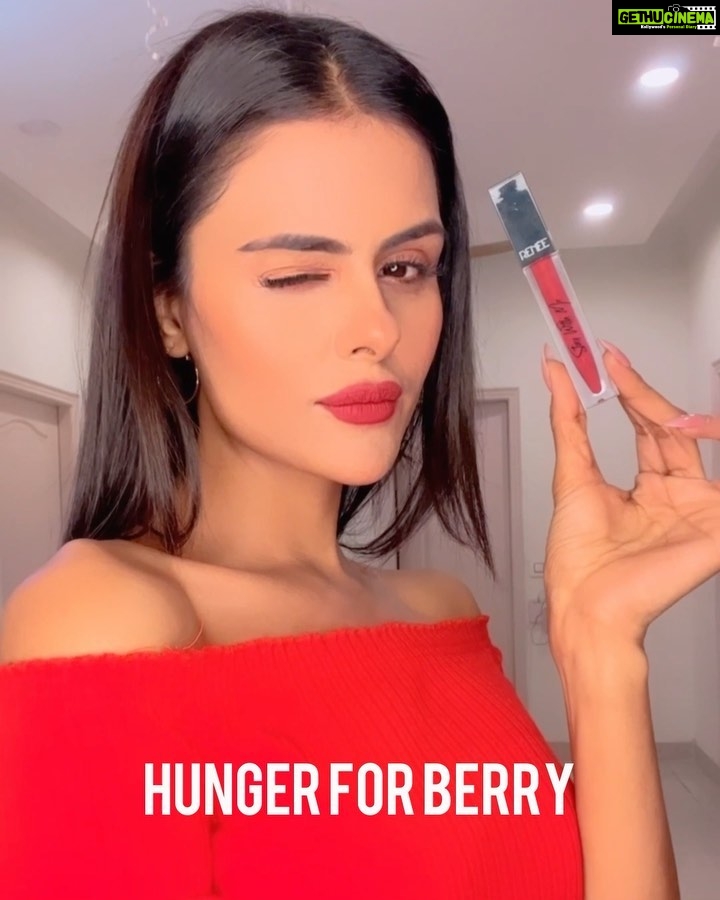 Priyanka Chahar Choudhary Instagram - @reneeofficial Smudge-proof, waterproof, and transfer-proof, composed with vegan and cruelty-free ingredients. Stay With Me lip colours by RENÉE are all you need in your vanity. Let me know in the comments below which is your favourite shade? Use code PRIYANKA10 to get 10% off on www.reneecosmetics.in Also available on Myntra, Nykaa, Amazon, Flipkart, and more #ReneeCosmetics #StayWithMe #LiquidMatte #NonTransfer #SmudgeProof #WaterResistant #TransferProof #LipColourThatStaysWithYou #Face #Makeup #Reels #Trends #TrendingReels #ReelItFeelIt #Transitions #FeelItReelIt