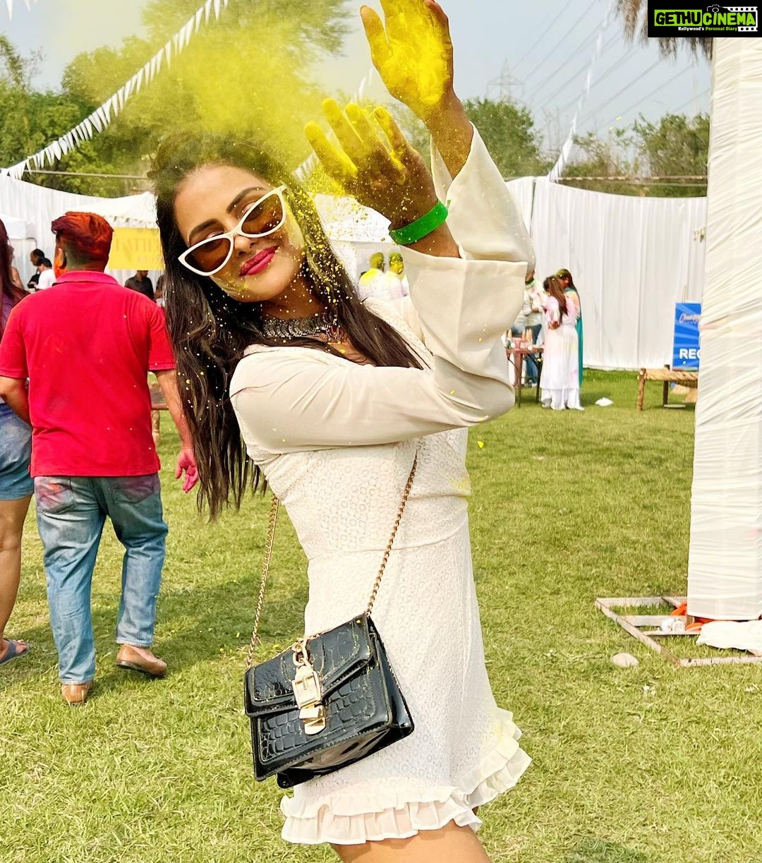 Priyanka Chahar Choudhary Instagram - #Holi✨