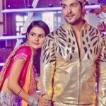 Priyanka Chahar Choudhary Instagram - Jaha teri ye nazar hai,, meri jaan mujhe khabar hai 👩🏽‍🤝‍👨🏼 #priyankit❤️ #fatejo #priyankitday