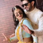 Priyanka Chahar Choudhary Instagram - Kaam-kümm di worry koi na 🥳 #Tejo te #abhiraaj #udaariyaan @abhiraajchawla