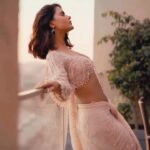 Priyanka Chahar Choudhary Instagram - Classy, sassy and a little bit flashy ✨ Photographer: @amitkhannaphotography Styled by: @stylingbyvictor @sohail__mughal___ Outfit: @anjaleeandarjunkapoor Accessories: @mozaati Assisted by: @styleby_antara Makeup & Hair: @celebsmakeupbysejal Location: @novotelmumbaiairport x @volokal Team: @greenlight__media #priyankachaharchoudhary