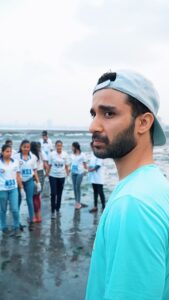 Raghav Juyal Instagram - Zindagi zindabad 🏖 
@beachwarriorsindia 

@chinukwatraofficial
@kwatrasamir
@khushiyaanorg 

#zindagizindabad #raghavjuyal