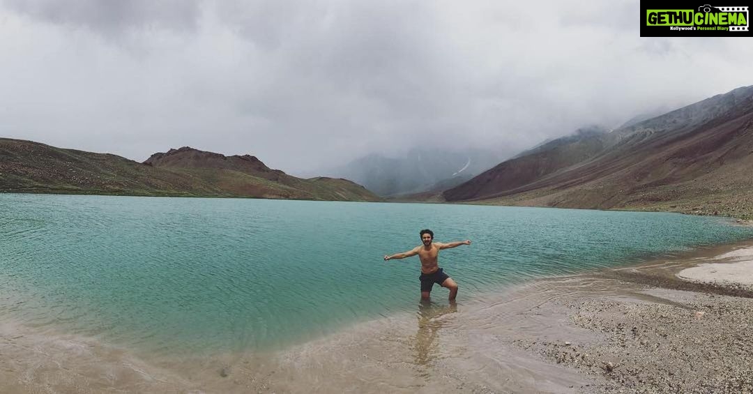 Raghav Juyal Instagram - ज़िंदगी ज़िंदाबाद 🦊 Rohtang Pass