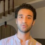 Raghav Juyal Instagram - Uttarakhand Needs Your Help! The rural parts of Uttarakhand have been massively hit by the Covid-19 wave in the country and are looking for your help so that the right help at the right time. @himalayas.in have shook hands with me & @khushiyaan foundation and are looking forward to your support for providing relief aid to the affected rural areas in the state. The #OneLitrePetrol Campaign aims to raise INR 20,00,000 for the process by bringing each and every automobile enthusiast of the country on the same platform with them contributing One Litre Petrol worth of money (Considering INR 100) towards Khushiyaan Foundation's initiative with a chance for every contributor to be a part of an amazing giveaway where one lucky winner wins INR 2500 worth of vouchers from @royalenfield everyday for the contribution. Rules for the giveaway : 1. Donate to Khushiyaan Foundation via UPI on 9769181218 2. Share Screenshot of your receipt on the link in @himalayas.in Bio 3. Tag 3 friends and ask them to do the same . Every additional litre of petrol worth donation gives you another chance to be in the same giveaway. The winners will be decided through a randomised process and shall be declared at 8 PM starting tomorrow. Please come forward to help. Your contributions matter. Let's make sure we give it back to the roads we travel, and the people we cherish ❤️ #OneLitrePetrol #RaghavJuyal #CovidRelief #MotorcyclistsofIndia #PleaseHelpUttarakhand #Uttarakhand #HimalayasIn #LeaveEveryPlaceBetter