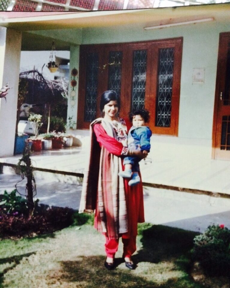 Raghav Juyal Instagram - Mummy ❤️ @alkajuyal68 Dehra Dun, India