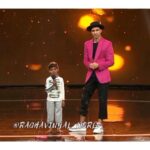 Raghav Juyal Instagram - 😂😂 aaaj raat se Taiyaar ho jaiye #DanceDeewane3 ke liye, aaj raat 9 baje se, sirf #Colors par. @colorstv #DD3 #DanceMachayenge @madhuridixitnene @dharmesh0011 @thetusharkalia @raghavjuyal