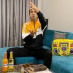 Raghav Juyal Instagram – Stage set hai 🔥 The teams are ready 💪🏼
Aur main bhi tayyar hu to watch the #BreezerVividShuffle finale on the 21st Feb.
Join me at the finale stream. Just head to @breezervividshuffle and RSVP to get your tickets
#LiveLifeInColour