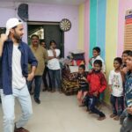 Raghav Juyal Instagram - Big Thank you to my favourite, @raghavjuyal bhai for blessing us with your presence at Ananta Khushiyaan Ashram and sharing your warmth and positivity. The senior citizens from @ananta_khushiyaan_niwas , boys from @armaanbalniwas and girls from @mangalabenbalikaniwas really loved and enjoyed your Togetherness ! Totally blessed. Thank you for appreciating the efforts of project @mardtalkindia and understanding the importance of biodegradable sanitary pads. You are truly a hero and super grounded personality ❤️💫 @anantainfinite1 @khushiyaanorg . . . 📷 : @iamgauravmandal #raghavjuyal #raghavalawrence #raghav #raghavjuyal_world_ Thane